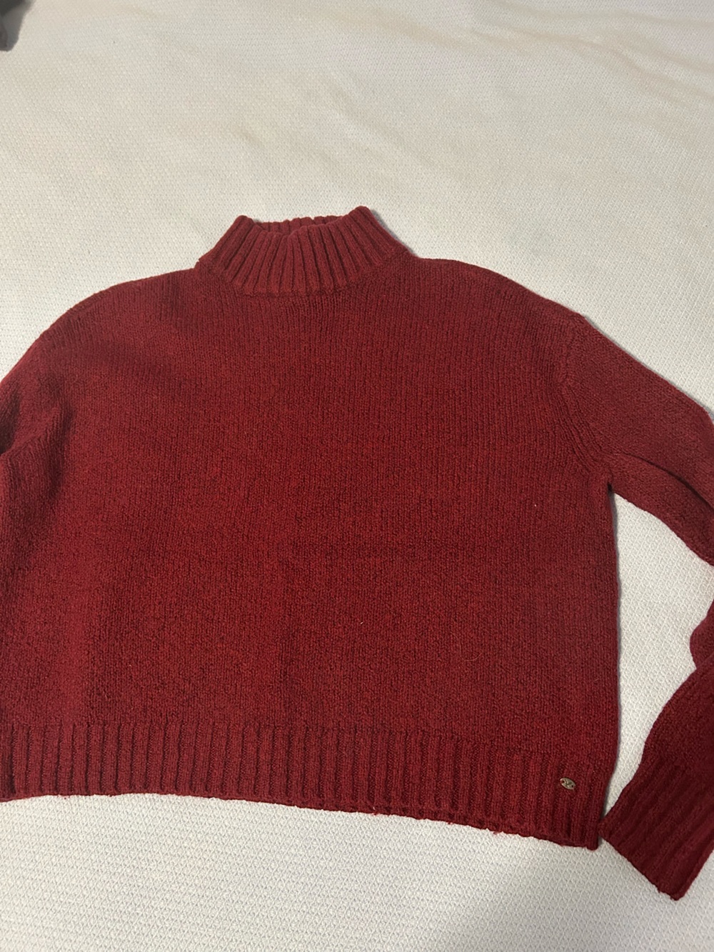 American Eagle burgundy slightly cropped sweater M